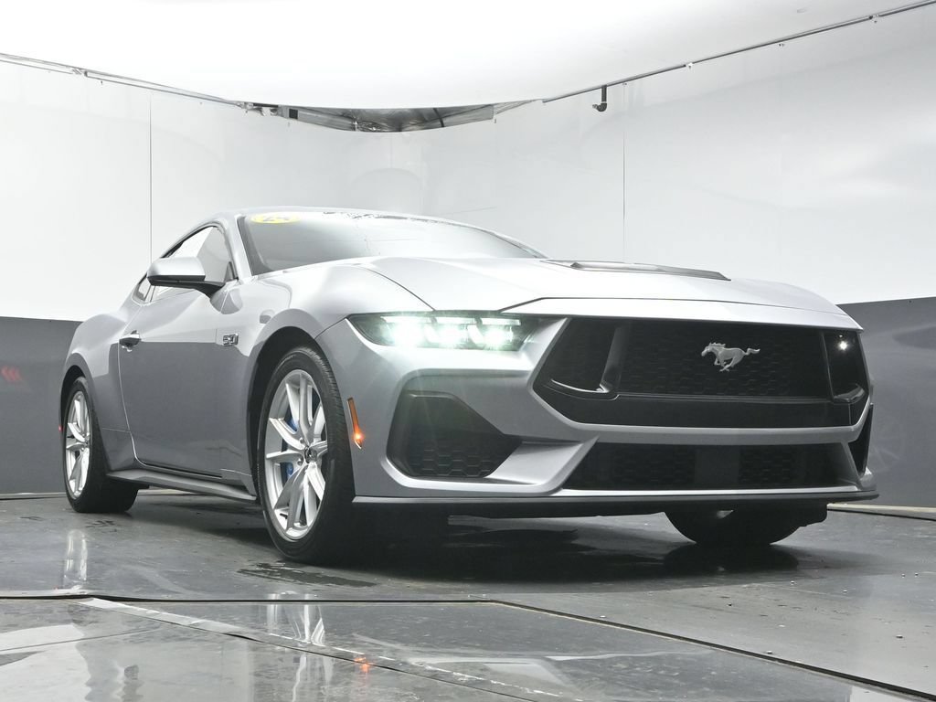 Used 2024 Ford Mustang GT Premium RWD image 29