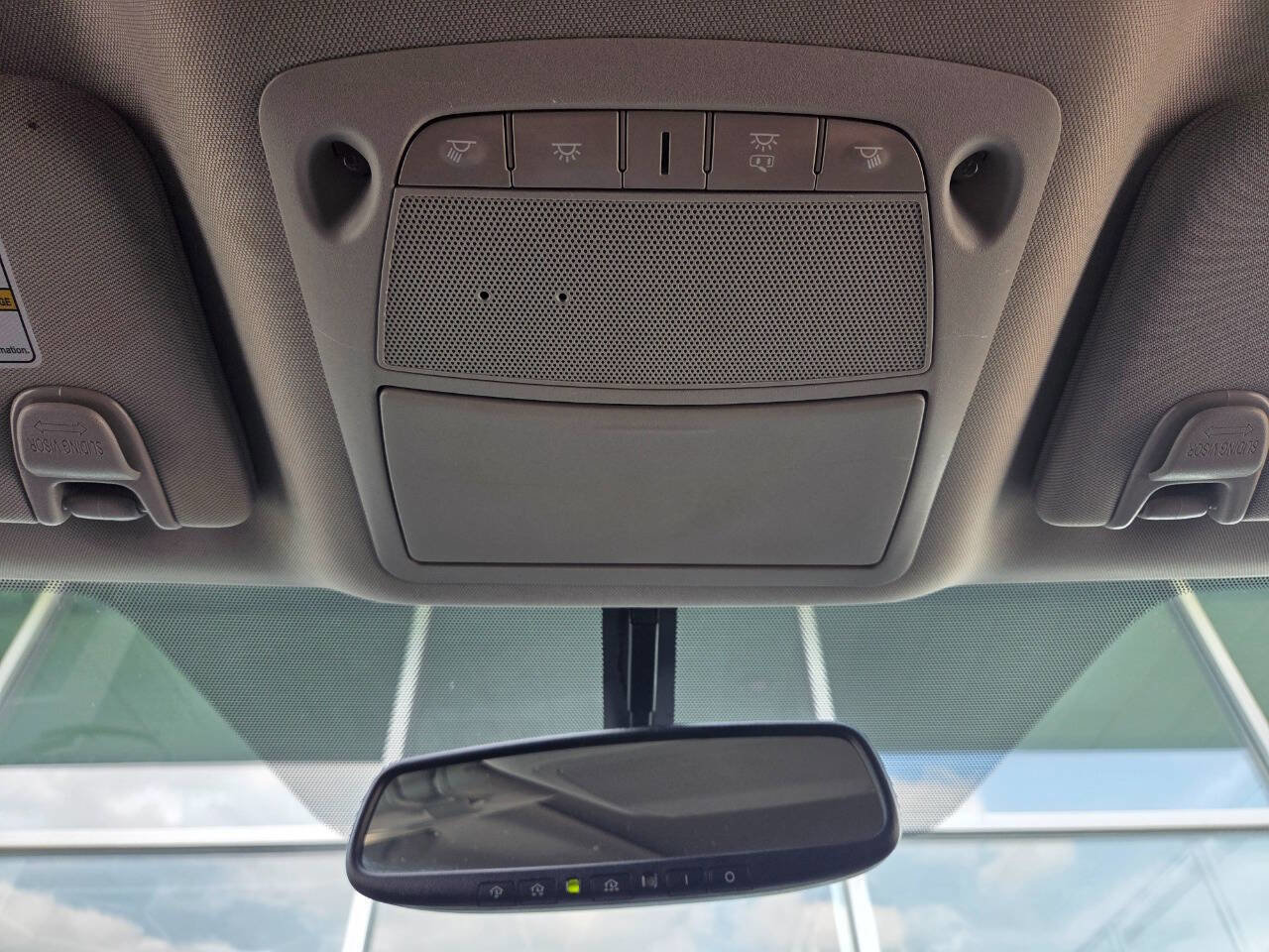 Used 2019 Nissan Murano SV w/ Premium Package image 25