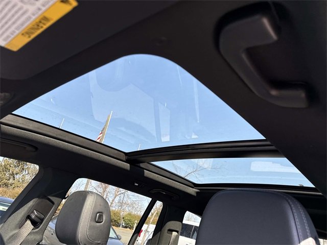 Used 2023 Mercedes-Benz GLS 450 4MATIC image 16