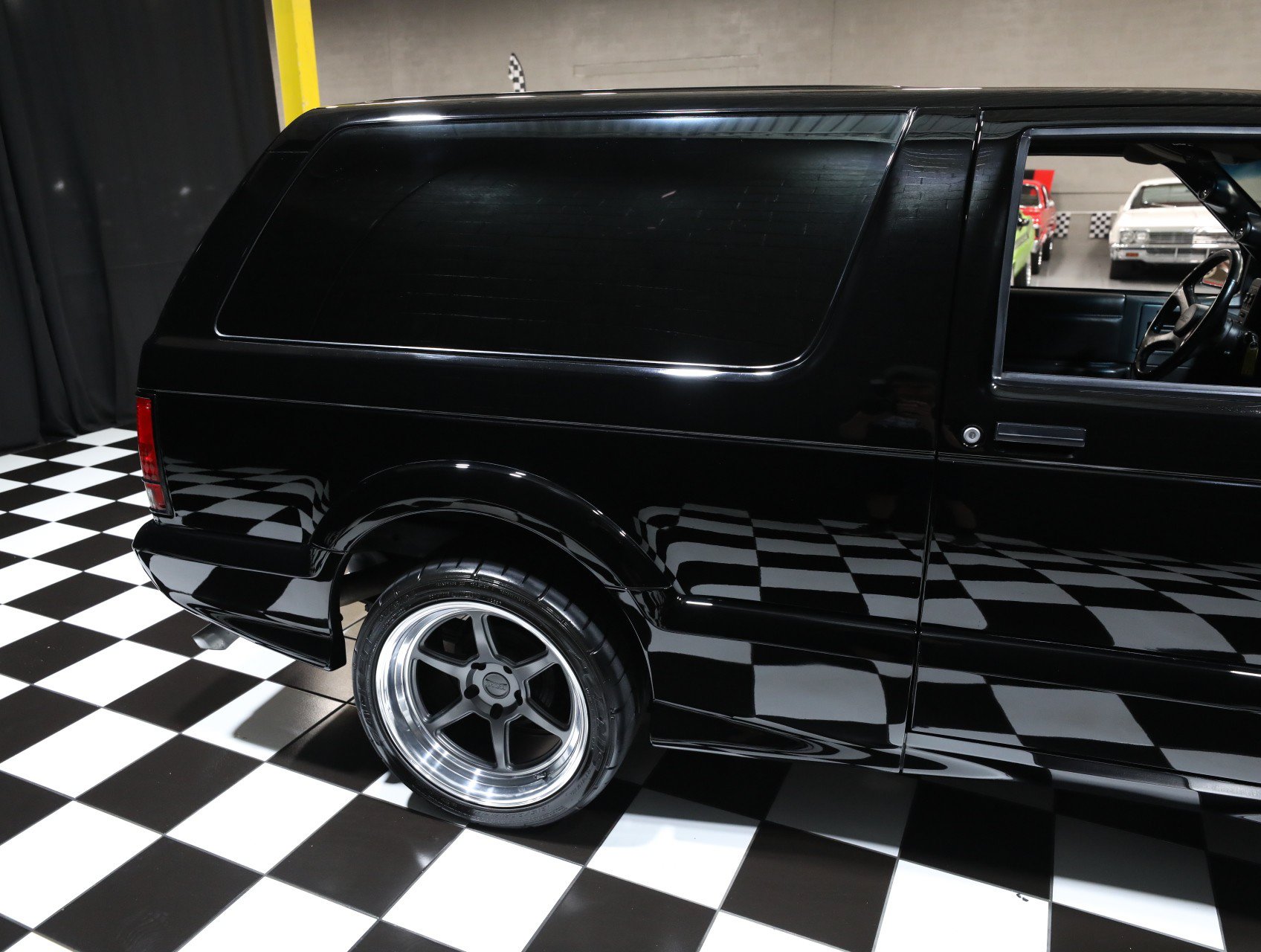 Used 1993 GMC Typhoon AWD/4WD image 19