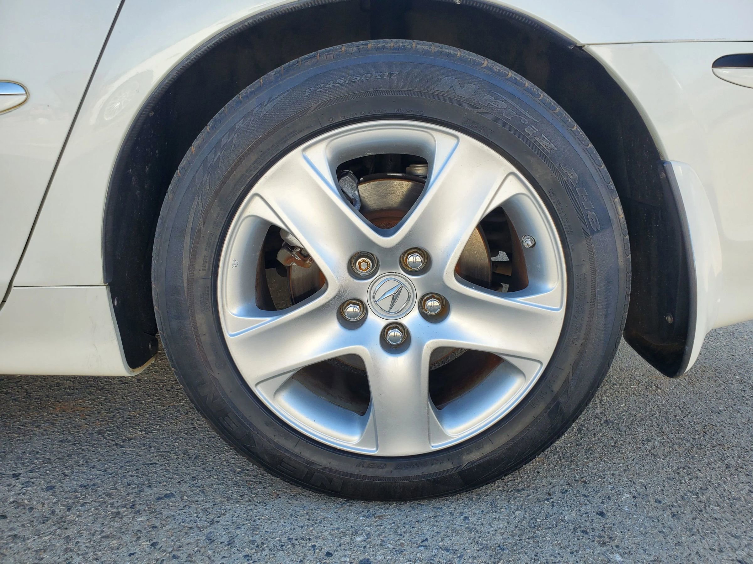 Used 2005 Acura RL AWD/4WD image 49