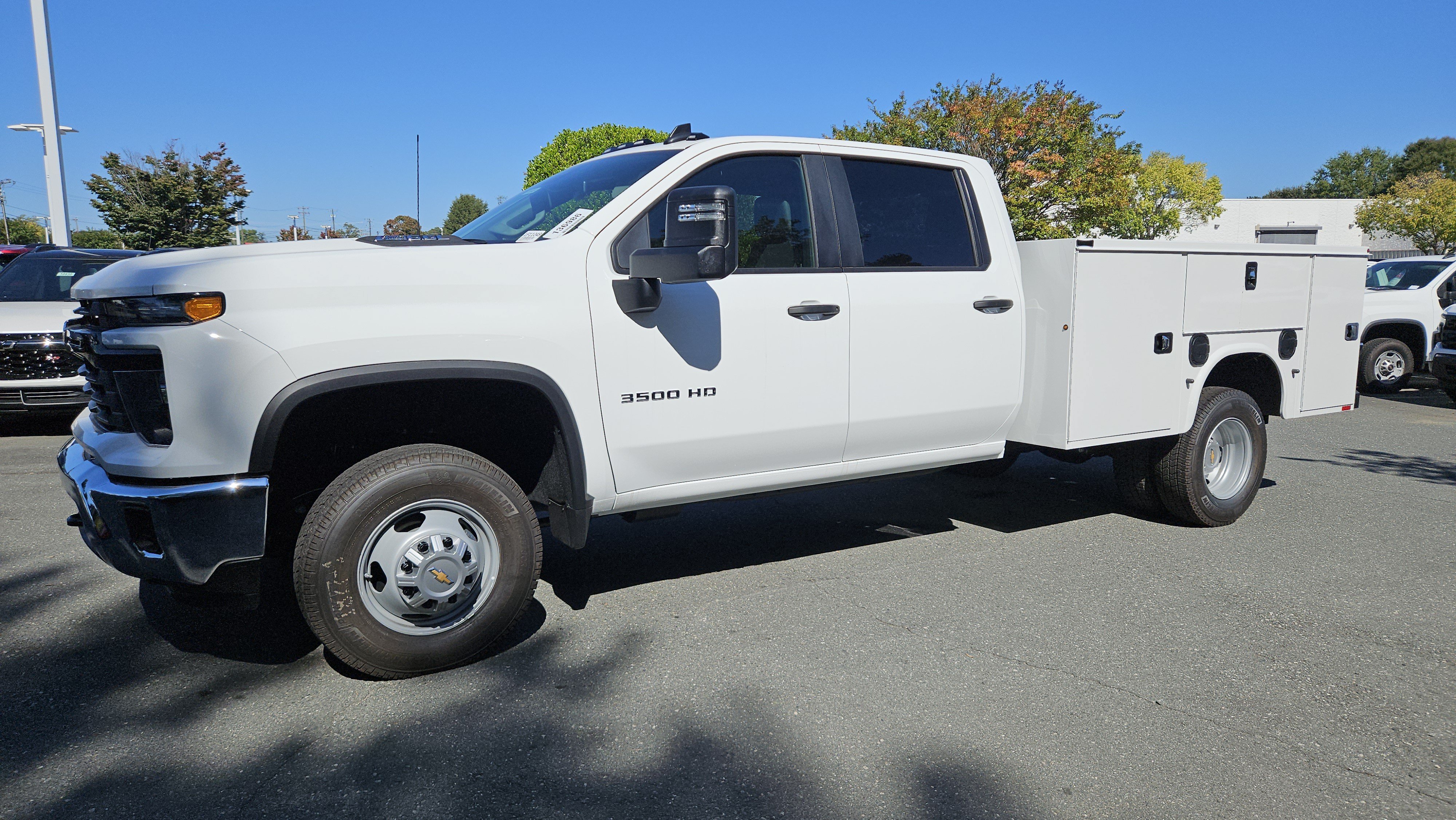 New 2026 Chevrolet Silverado 3500 W/T w/ WT Convenience Package AWD/4WD image 1