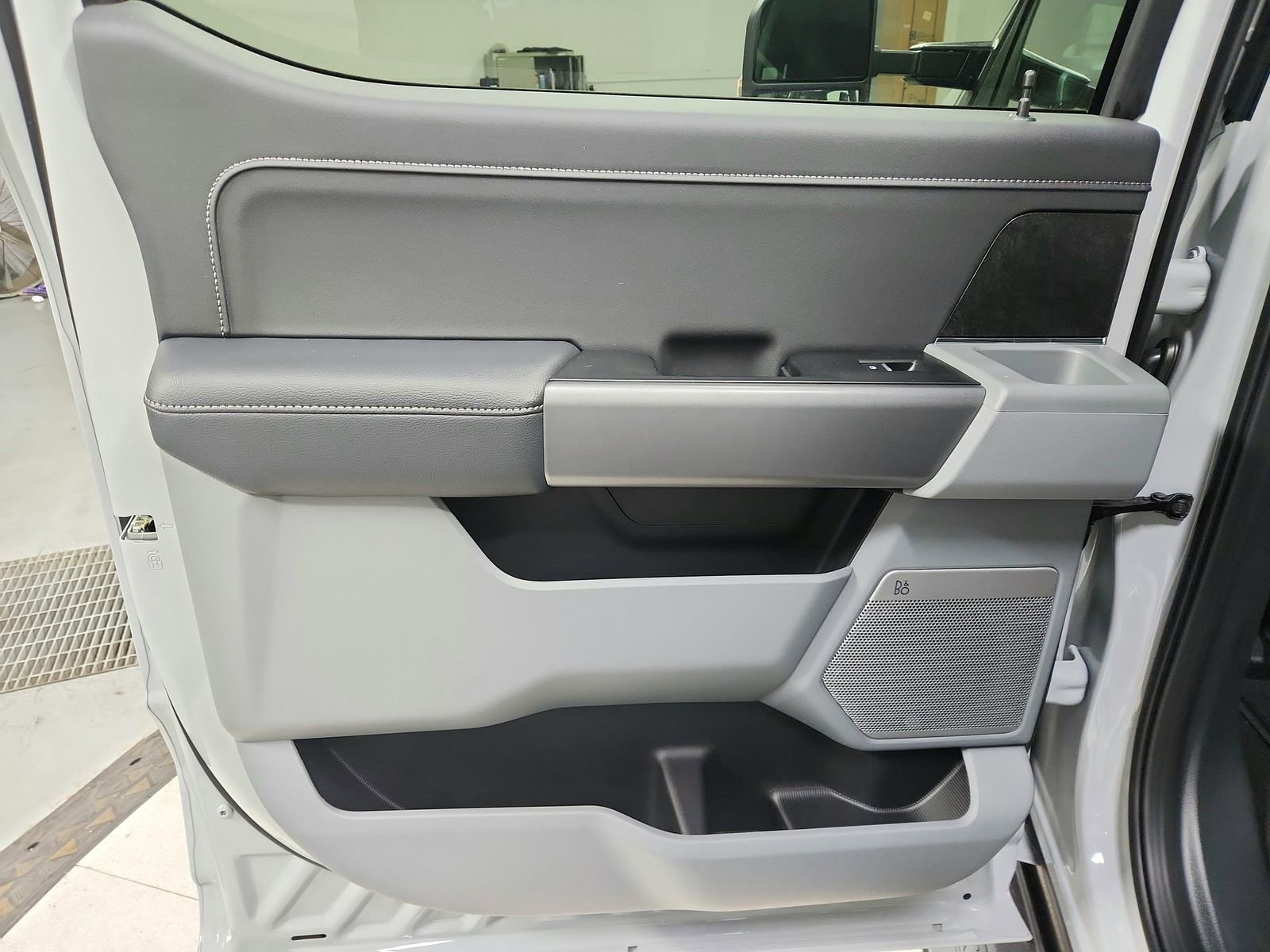 New 2026 Ford F250 XLT w/ XLT Premium Package image 36