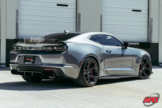Used 2020 Chevrolet Camaro SS RWD image 59