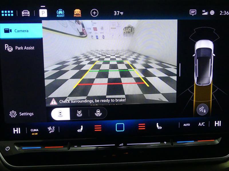 Used 2024 Volkswagen ID.4 Pro image 10