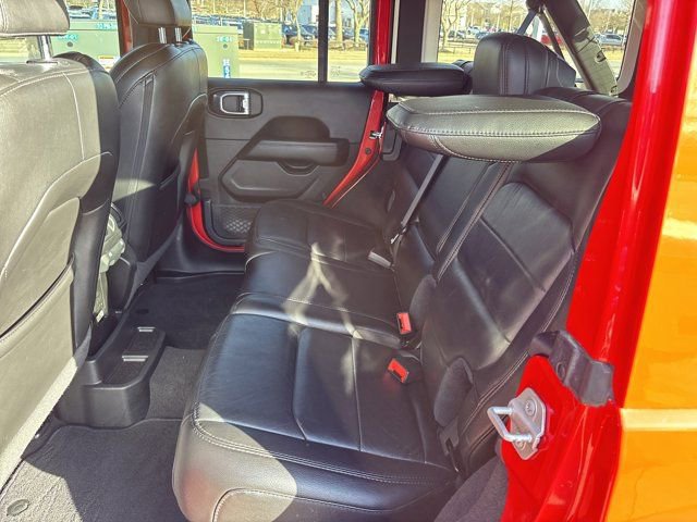 Used 2021 Jeep Wrangler Unlimited Sahara image 15