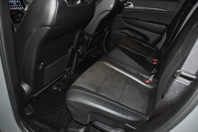 Used 2020 Jeep Grand Cherokee Altitude image 40