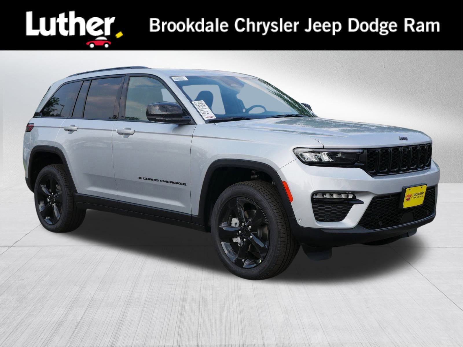 New 2025 Jeep Grand Cherokee Limited w/ Luxury Tech Group II