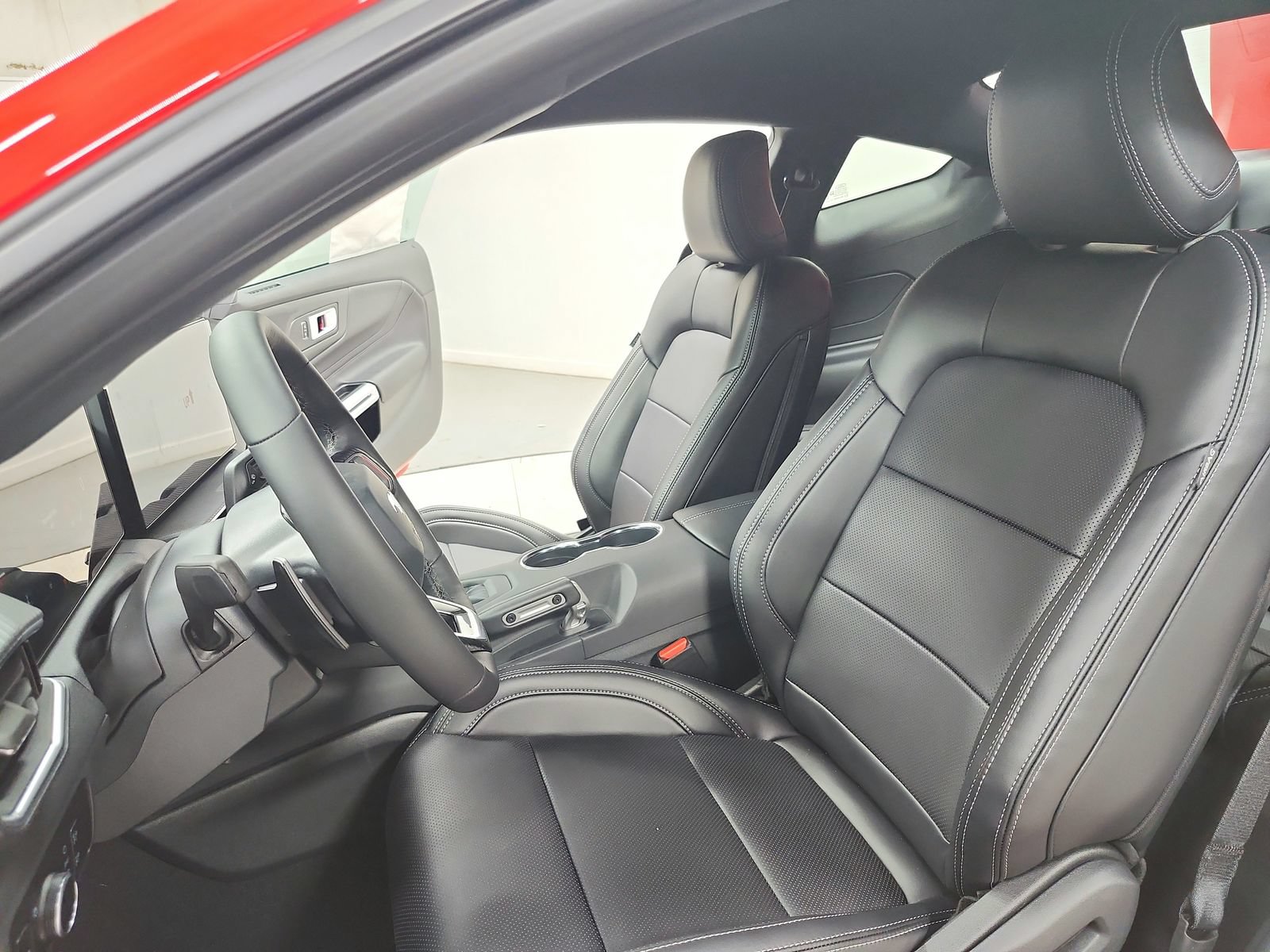 New 2026 Ford Mustang GT Premium w/ GT Performance Package RWD image 19