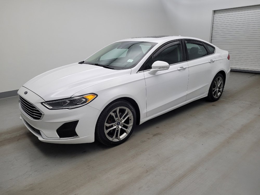 Used 2020 Ford Fusion SEL FWD image 2