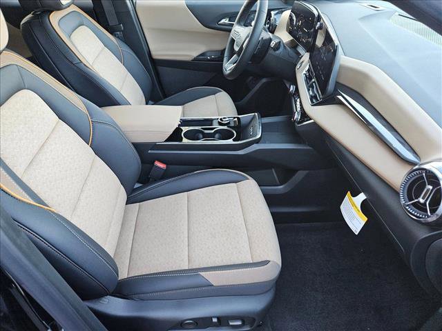 New 2026 Chevrolet Equinox ACTIV w/ Convenience Package III image 16