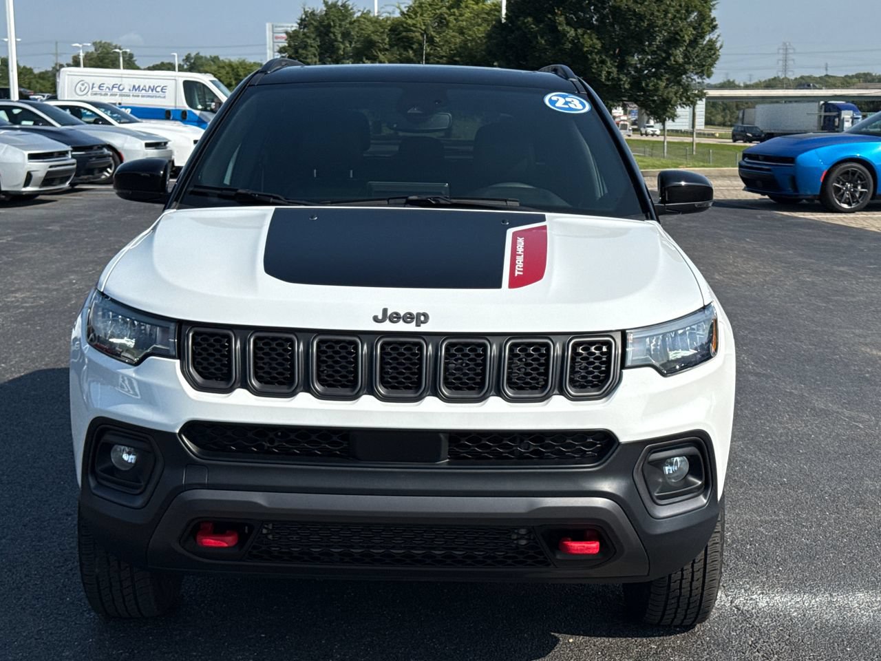 Used 2023 Jeep Compass Trailhawk w/ Sun and Sound Group AWD/4WD image 8