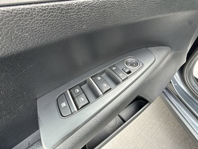 Used 2020 Kia Forte LXS FWD image 20