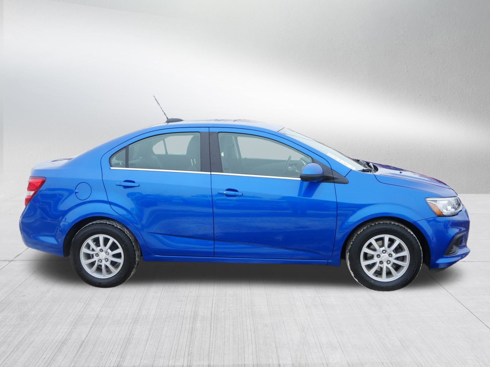 Used 2019 Chevrolet Sonic LT w/ Convenience Package image 8