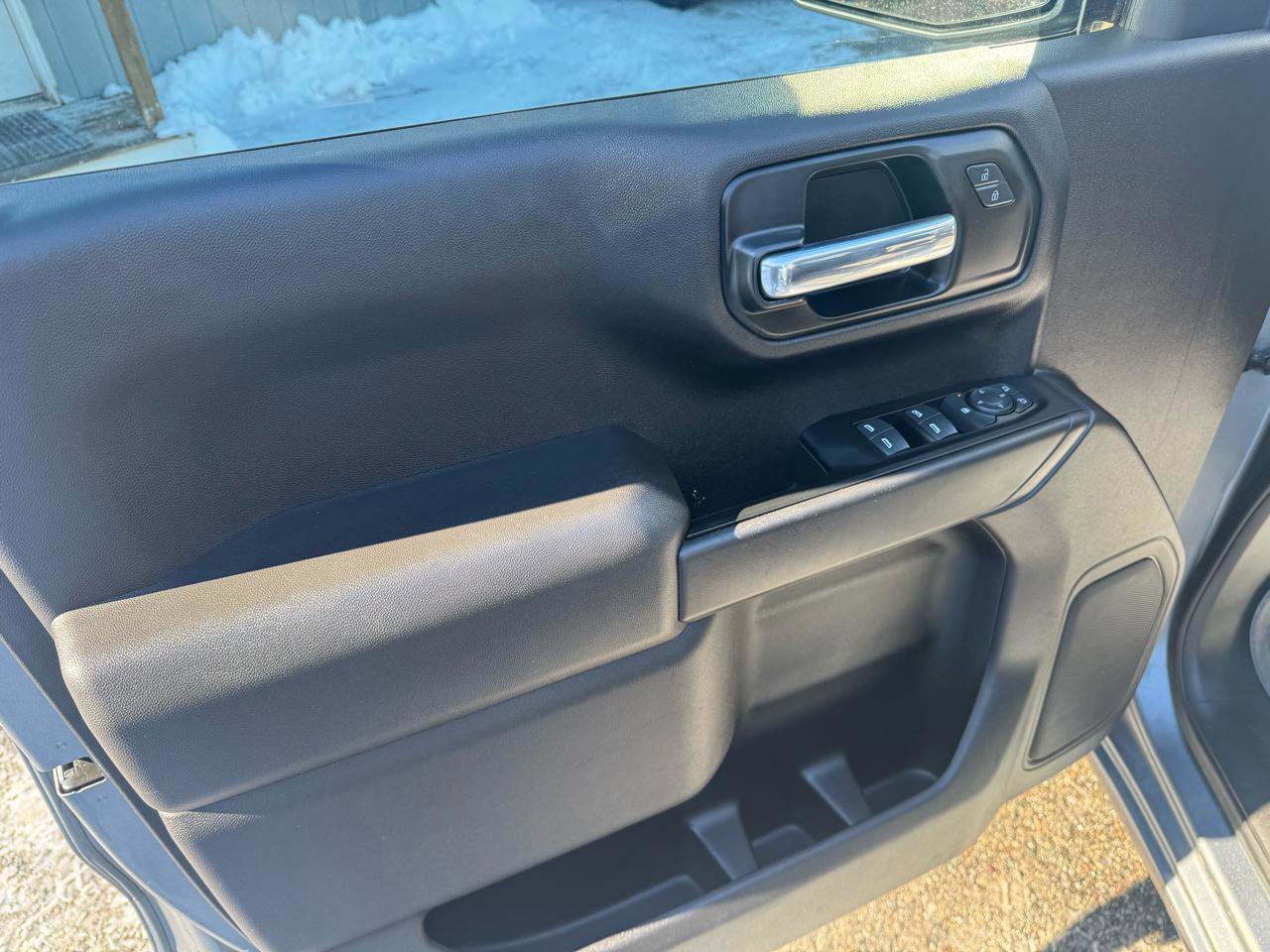 Used 2021 Chevrolet Silverado 1500 Custom image 10