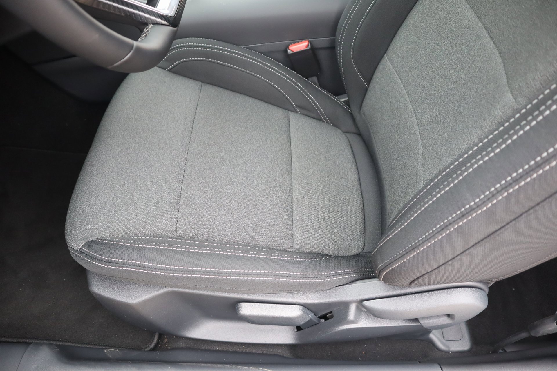 New 2025 Ford Mustang Coupe image 12