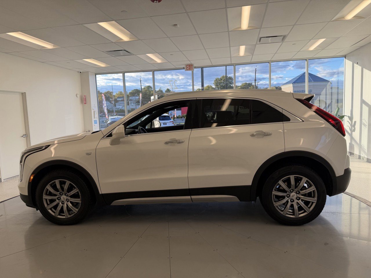 Used 2019 Cadillac XT4 Premium Luxury image 66