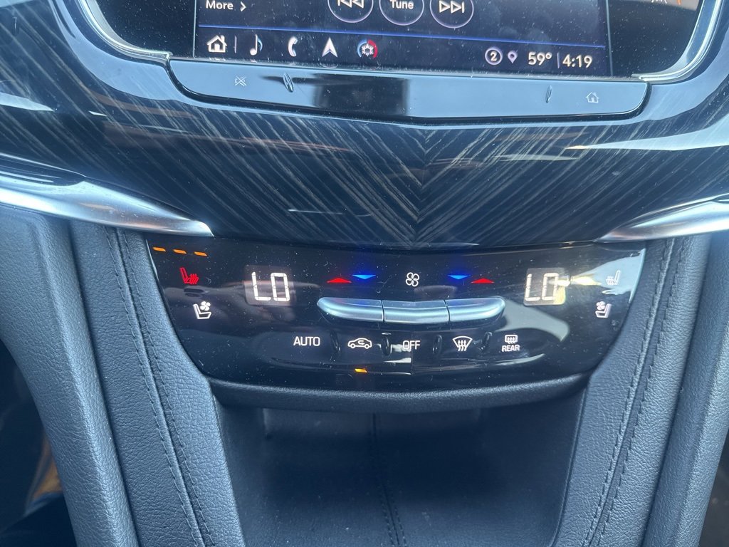 Certified 2025 Cadillac XT6 Premium Luxury image 13