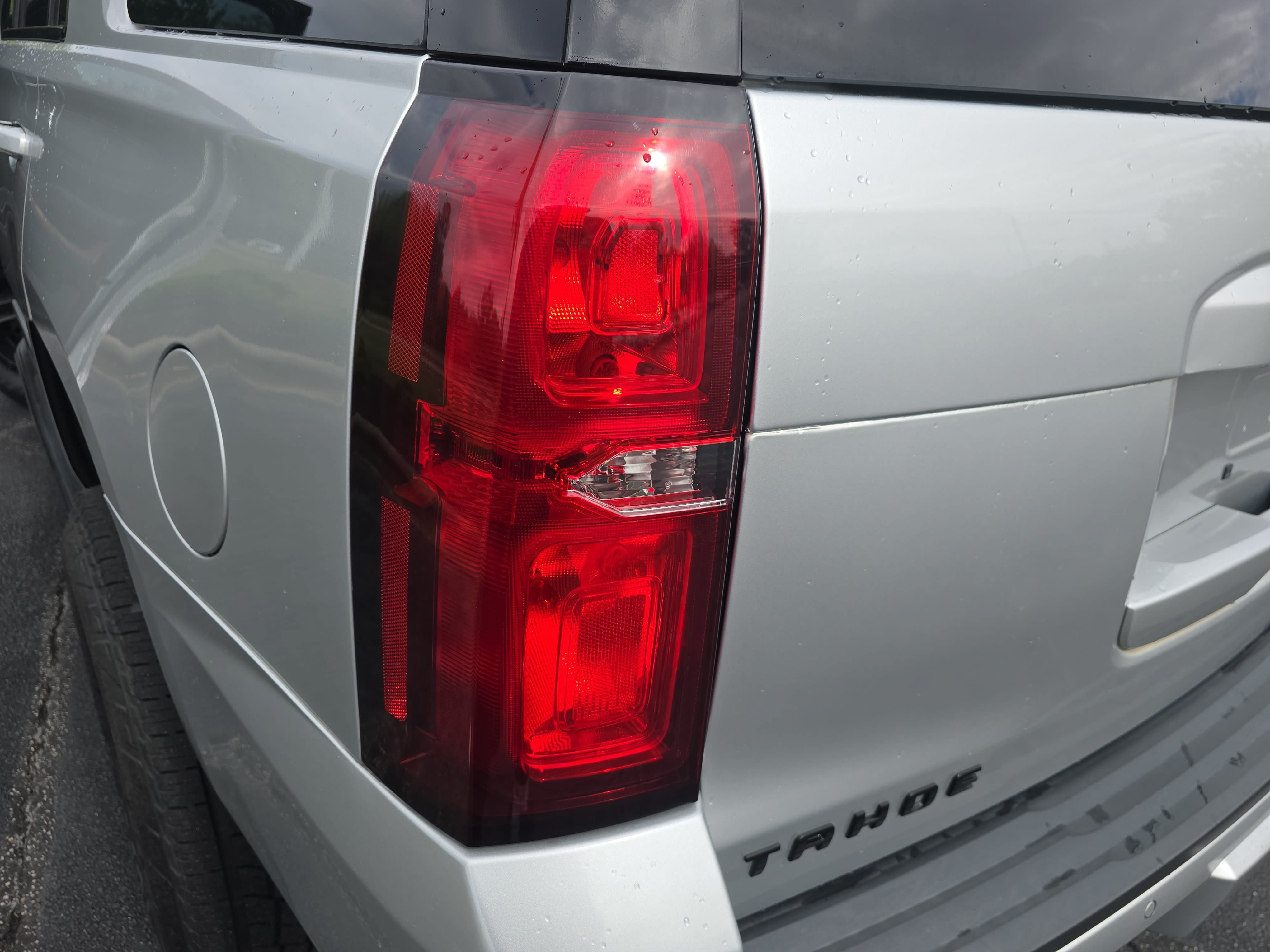 Used 2019 Chevrolet Tahoe Premier AWD/4WD image 31