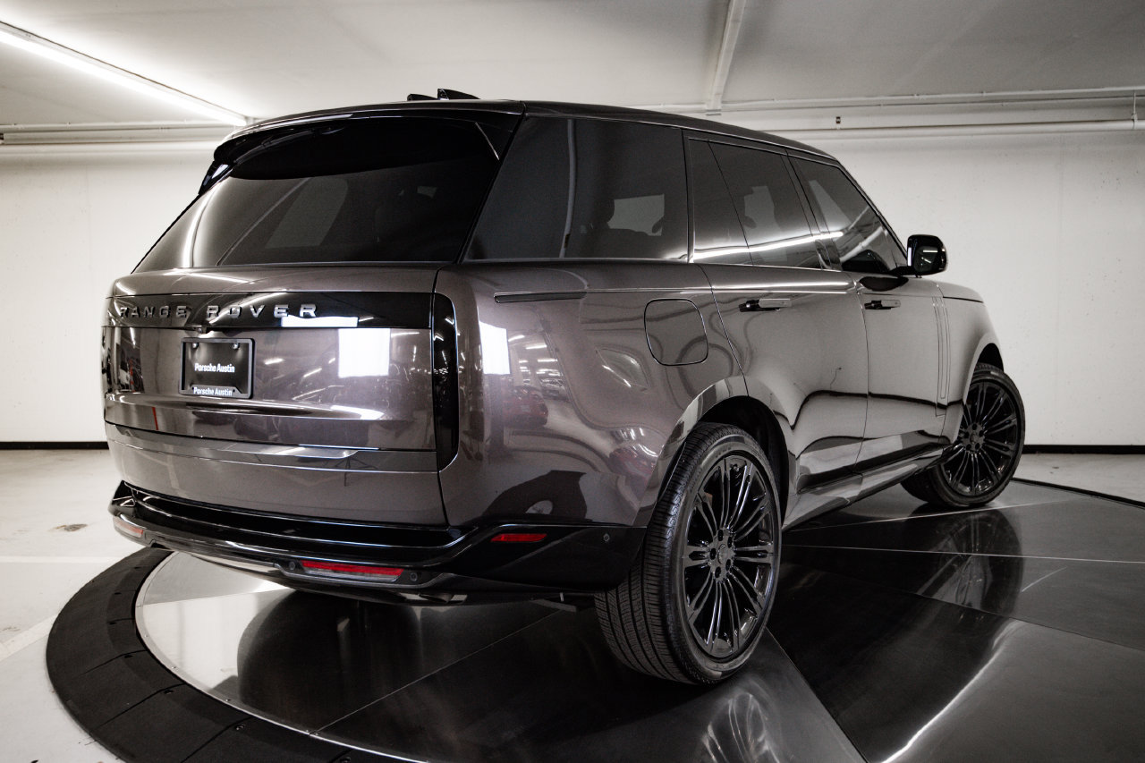 Used 2026 Land Rover Range Rover SE AWD/4WD image 7