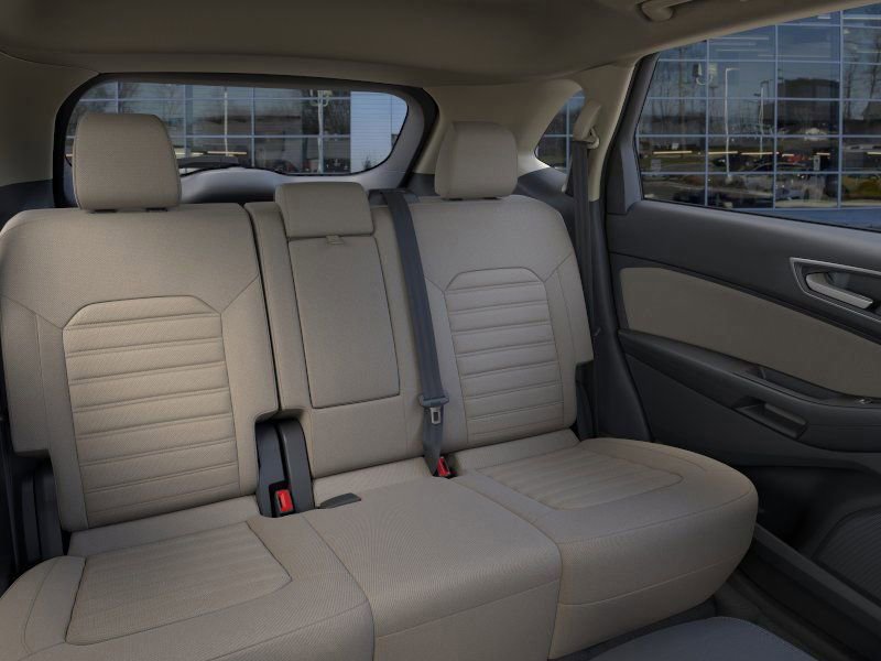 New 2024 Ford Edge SE image 11