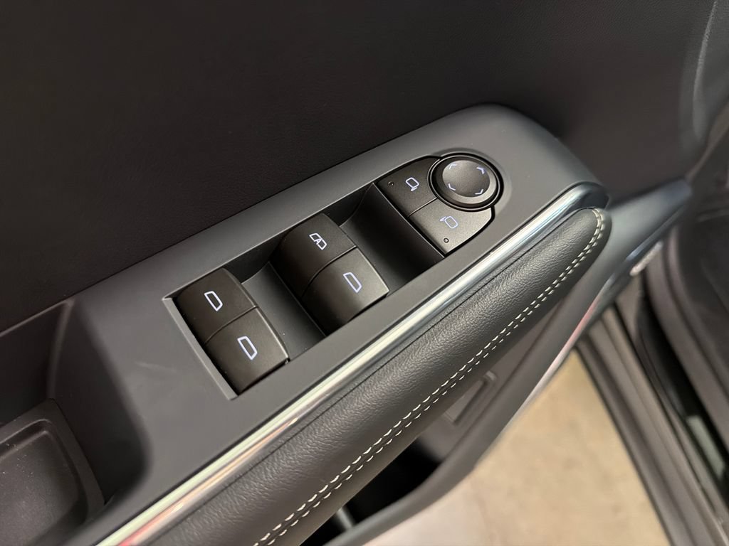 New 2027 GMC Acadia Elevation w/ Black Edition FWD image 21