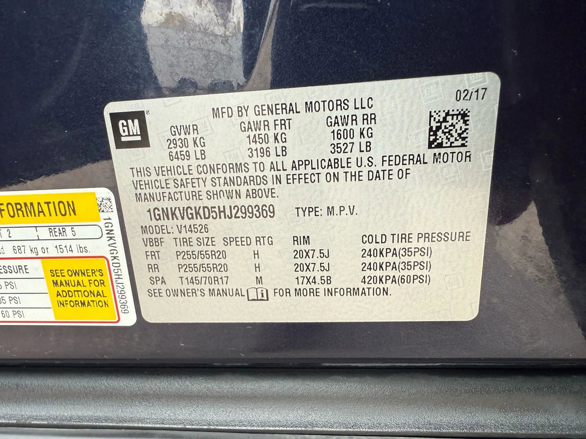 Used 2017 Chevrolet Traverse LT w/ Style and Technology Package image 35