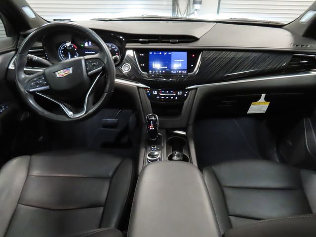 Certified 2023 Cadillac XT6 Premium Luxury FWD image 16
