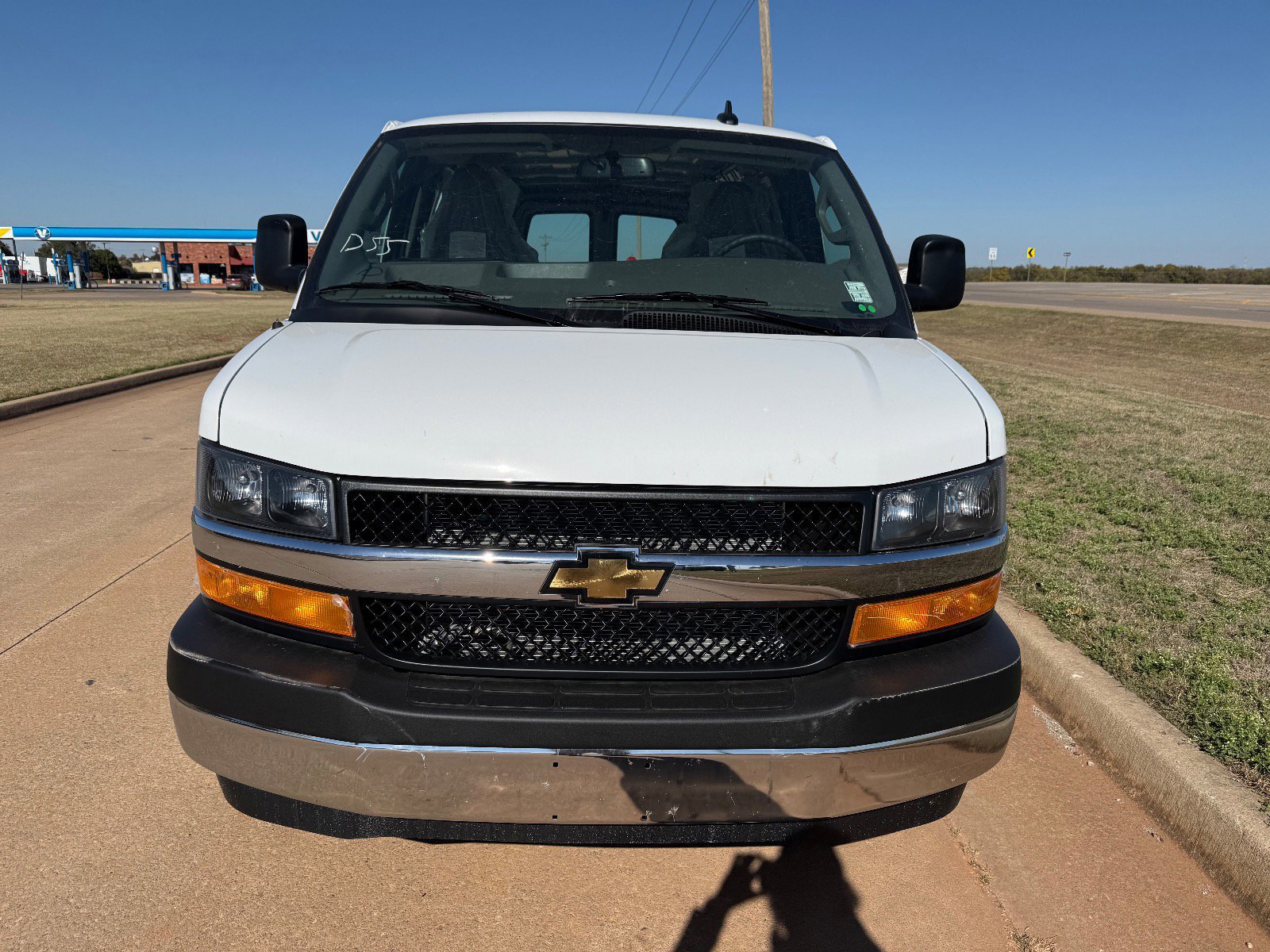 New 2025 Chevrolet Express 3500 Extended w/ Driver Convenience Package image 7