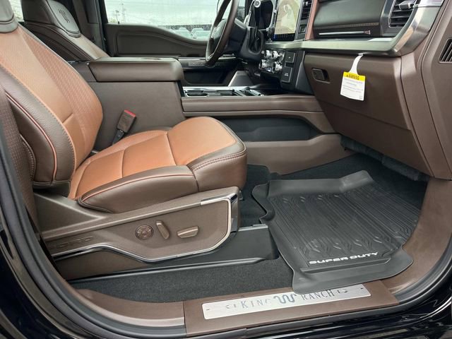Used 2025 Ford F450 King Ranch w/ Chrome Package image 27