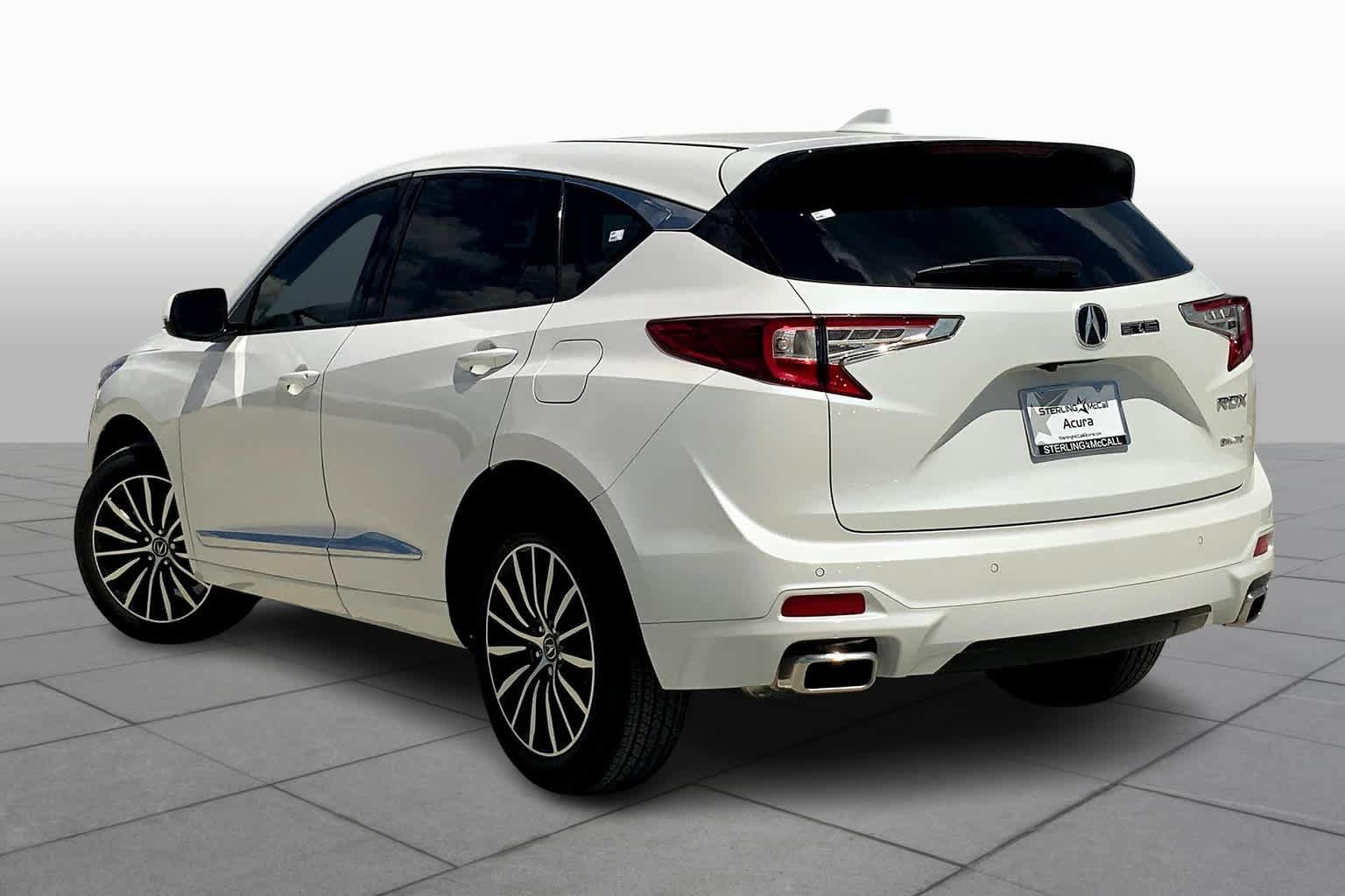 Used 2025 Acura RDX SH-AWD w/ Advance Package image 11