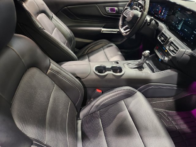 Used 2024 Ford Mustang GT Premium RWD image 18