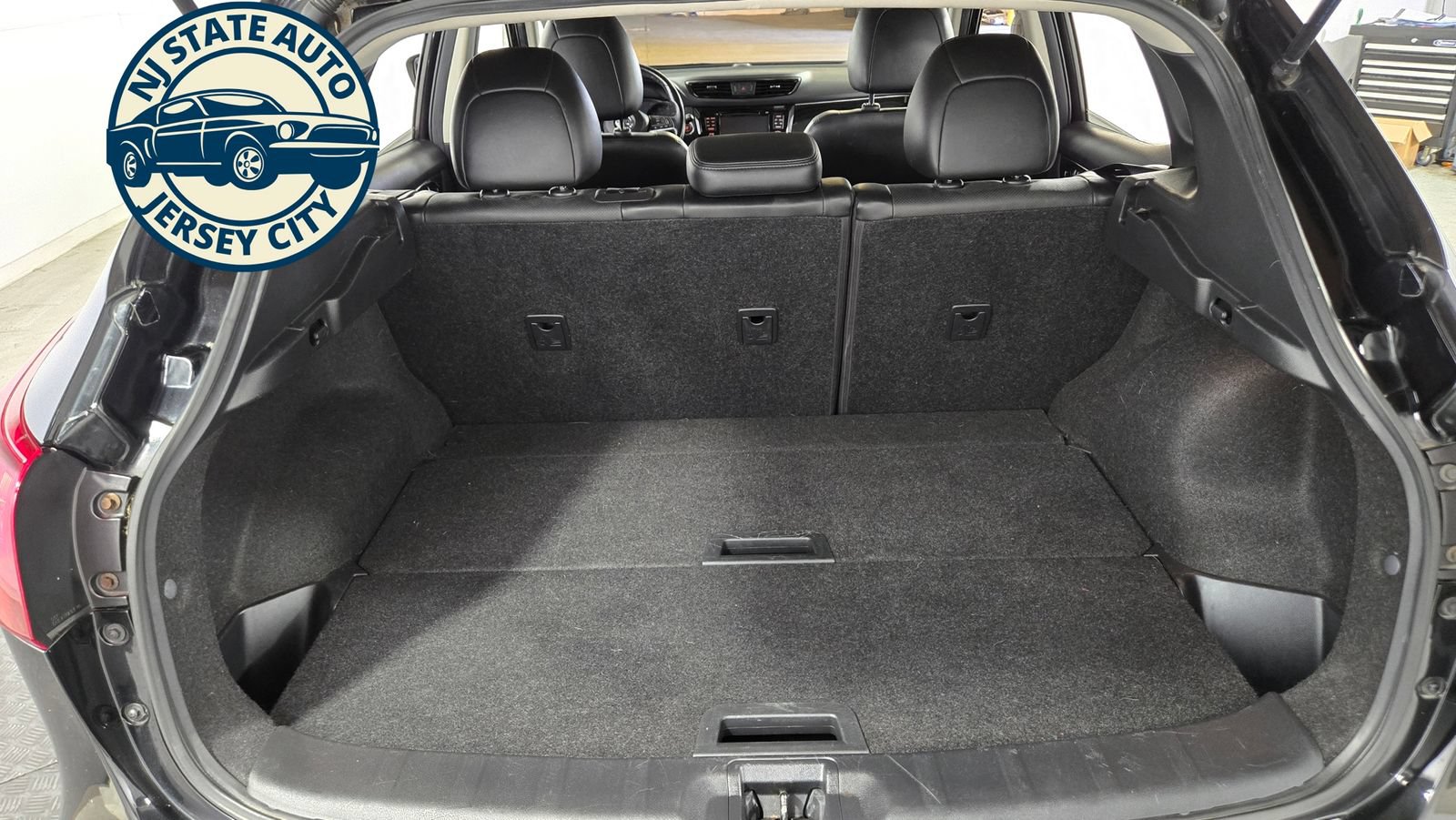 Used 2018 Nissan Rogue Sport SL AWD/4WD image 31
