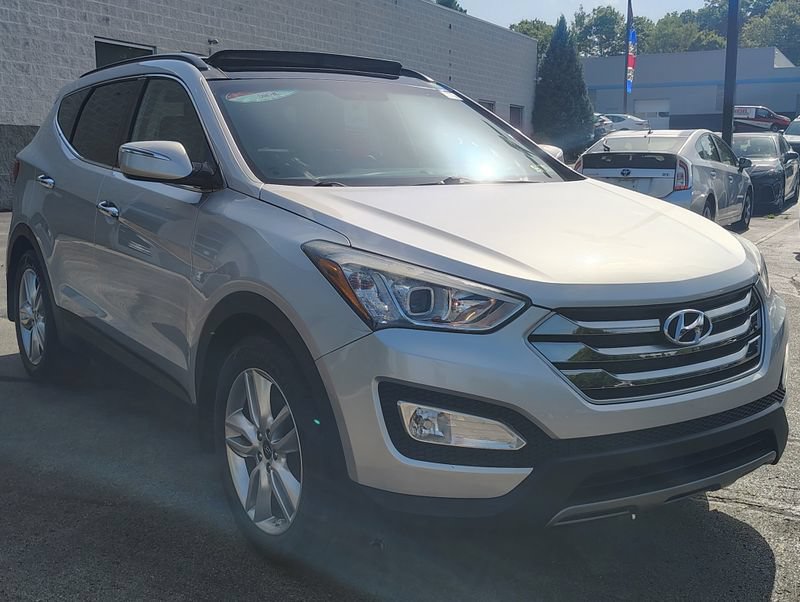 Used 2015 Hyundai Santa Fe Sport 2.0T w/ Option Group 05 AWD/4WD image 5