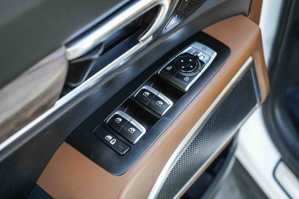 Used 2020 Kia Telluride SX w/ SX Prestige Package image 20