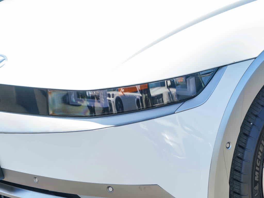 Used 2024 Hyundai Ioniq 5 Limited RWD image 8
