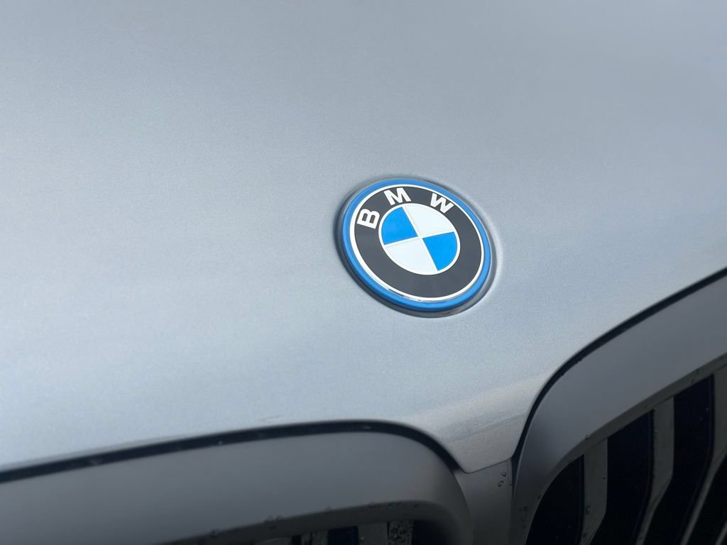 New 2026 BMW X5 xDrive50e w/ M Sport Package AWD/4WD image 10
