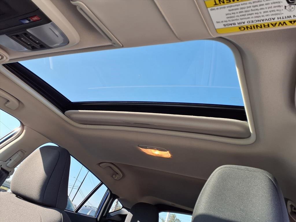 Certified 2025 Subaru Crosstrek 2.0i Premium image 15