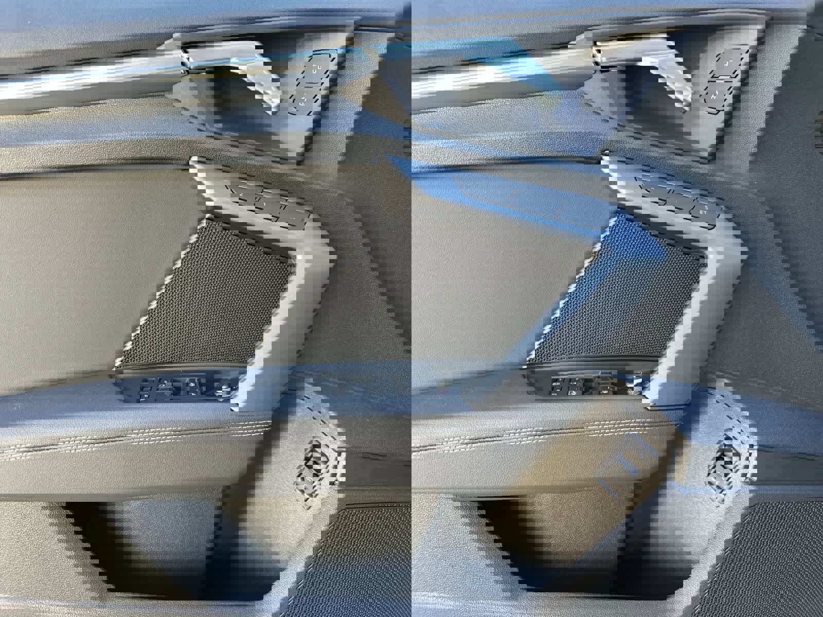 Certified 2025 Audi A3 2.0T Premium w/ Black Optic Package image 12