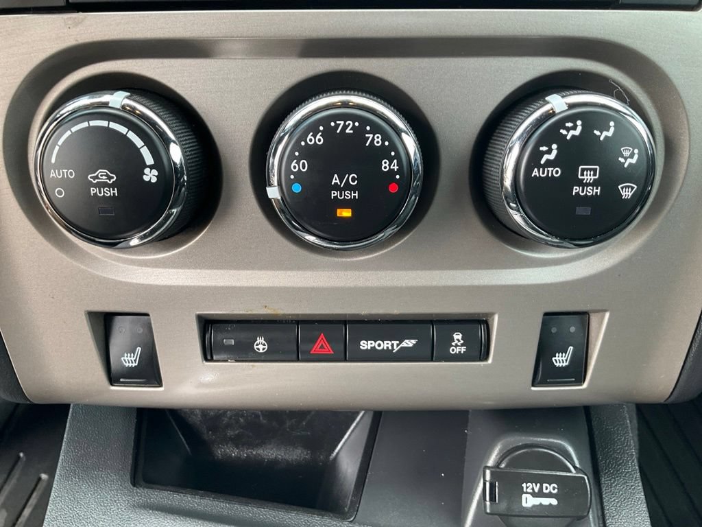 Used 2012 Dodge Challenger SRT8 w/ Premium Sound Group RWD image 19