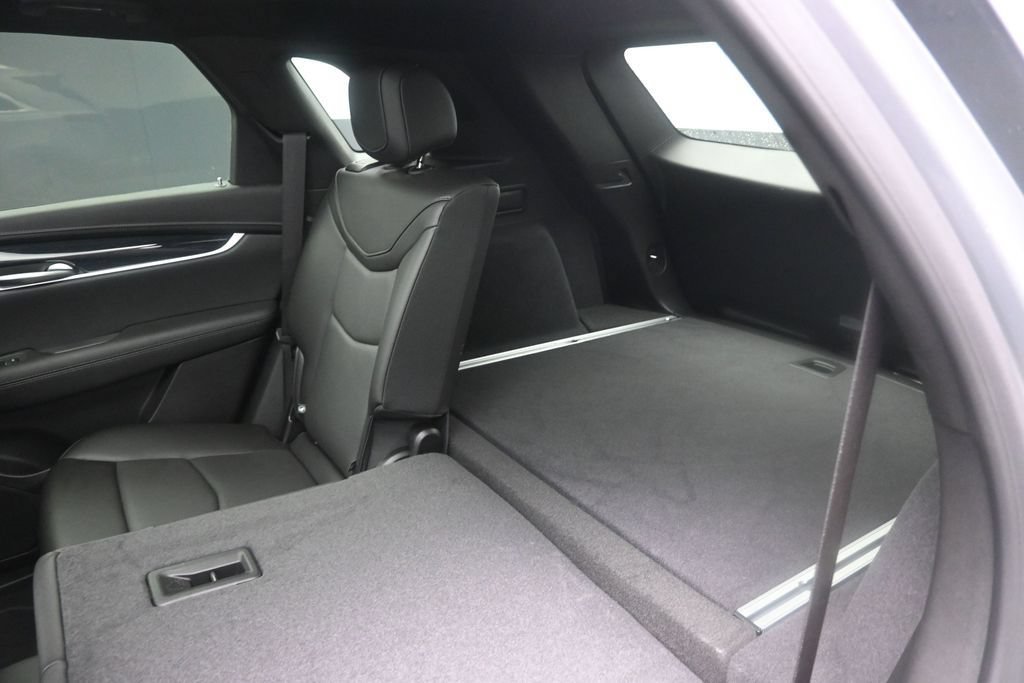 Used 2025 Cadillac XT5 Premium Luxury FWD image 22