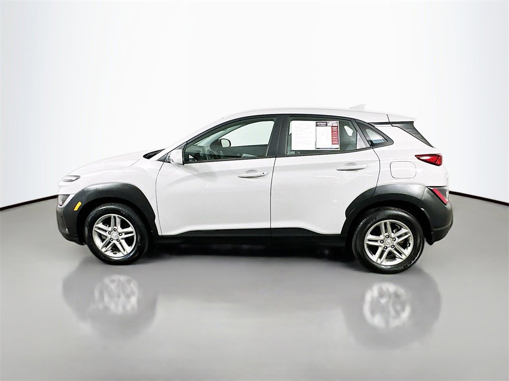 Used 2022 Hyundai Kona SE image 5