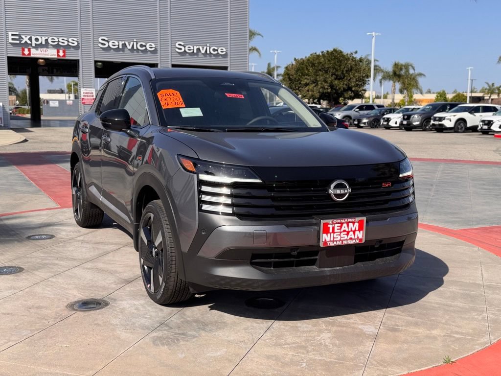 New 2026 Nissan Kicks SR w/ SR Premium Package FWD image 2