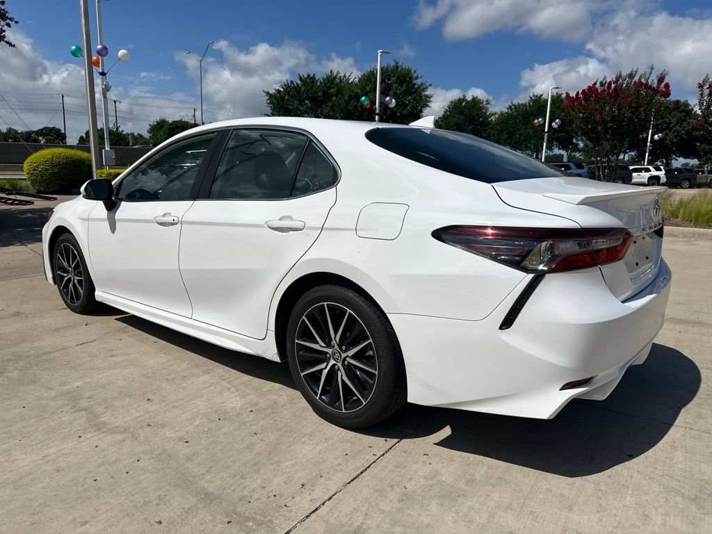 Certified 2024 Toyota Camry SE FWD image 19