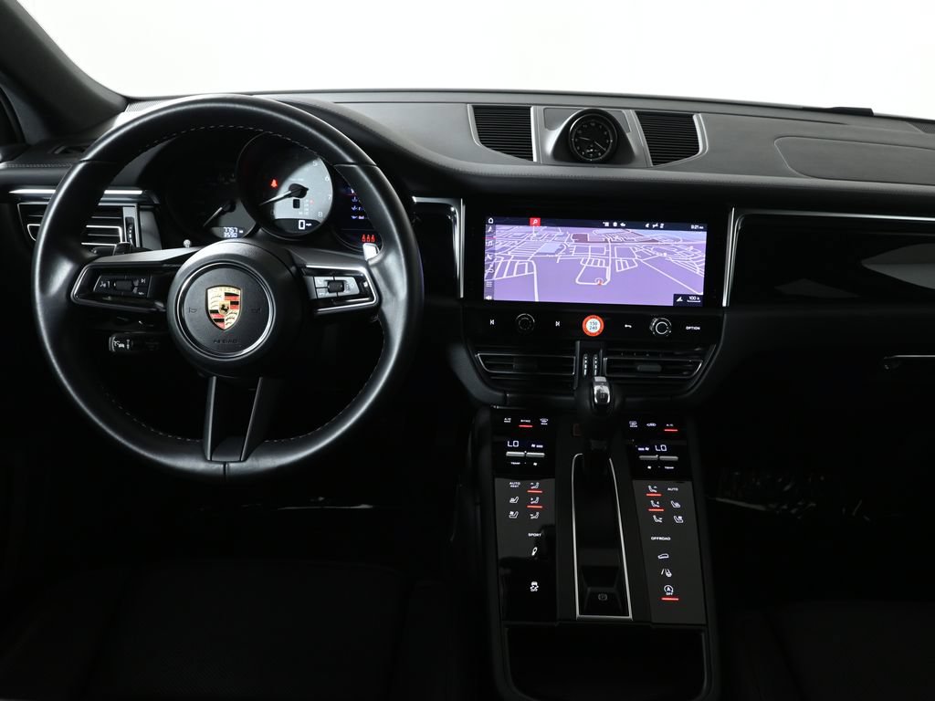 Used 2023 Porsche Macan S AWD/4WD image 15