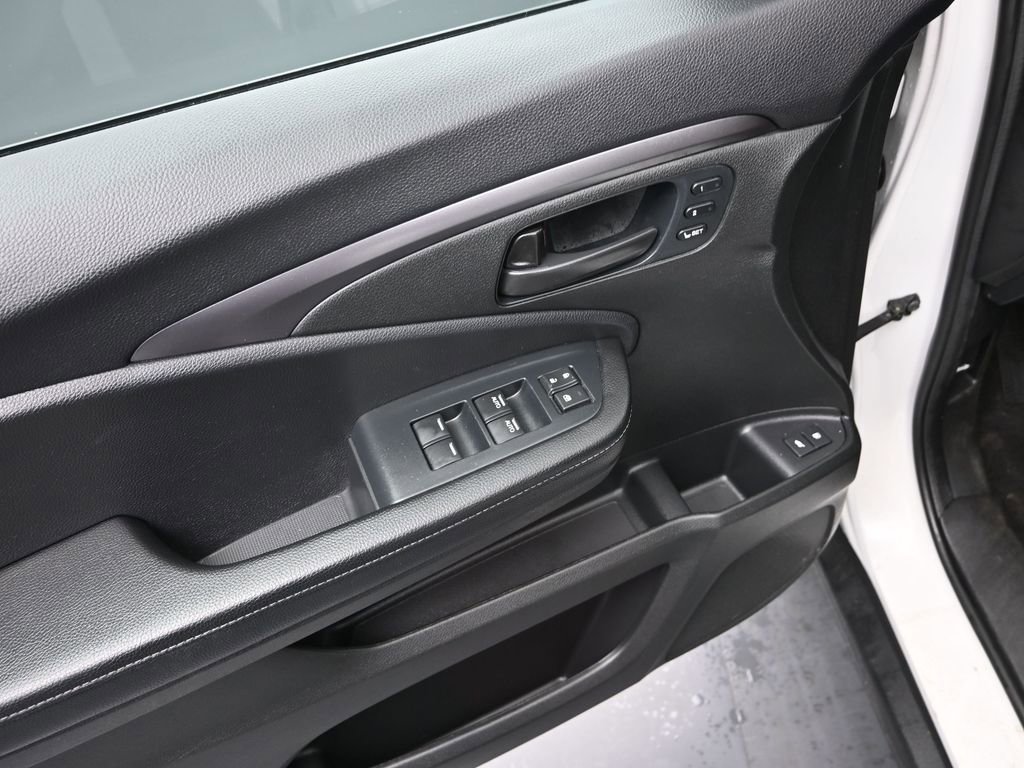 Certified 2023 Honda Passport EX-L image 21