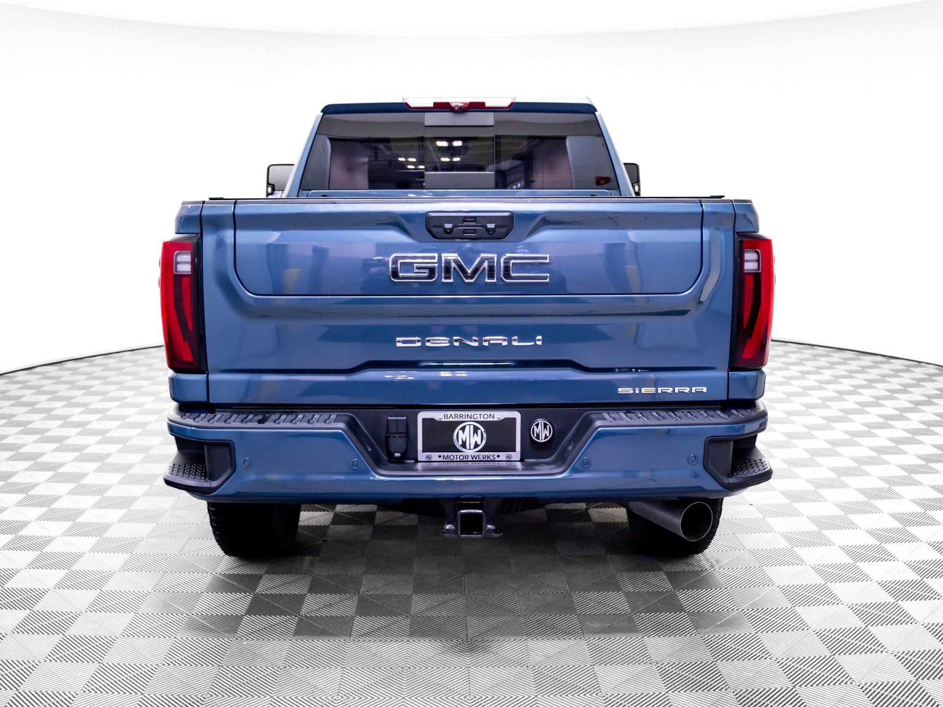 Used 2025 GMC Sierra 2500 Denali Ultimate w/ Max Trailering Package AWD/4WD image 4