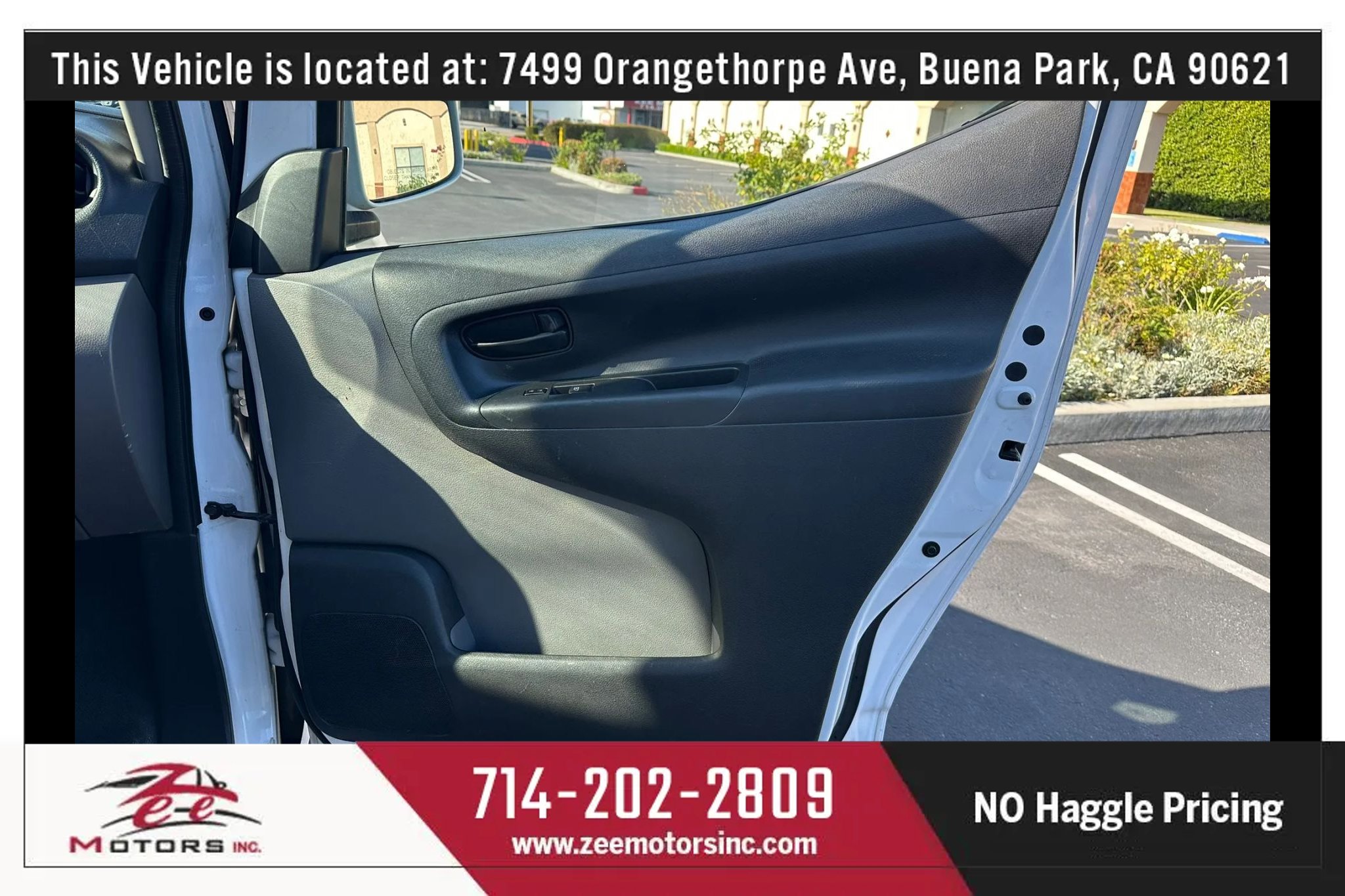 Used 2017 Nissan NV200 SV w/ Technology Package FWD image 35