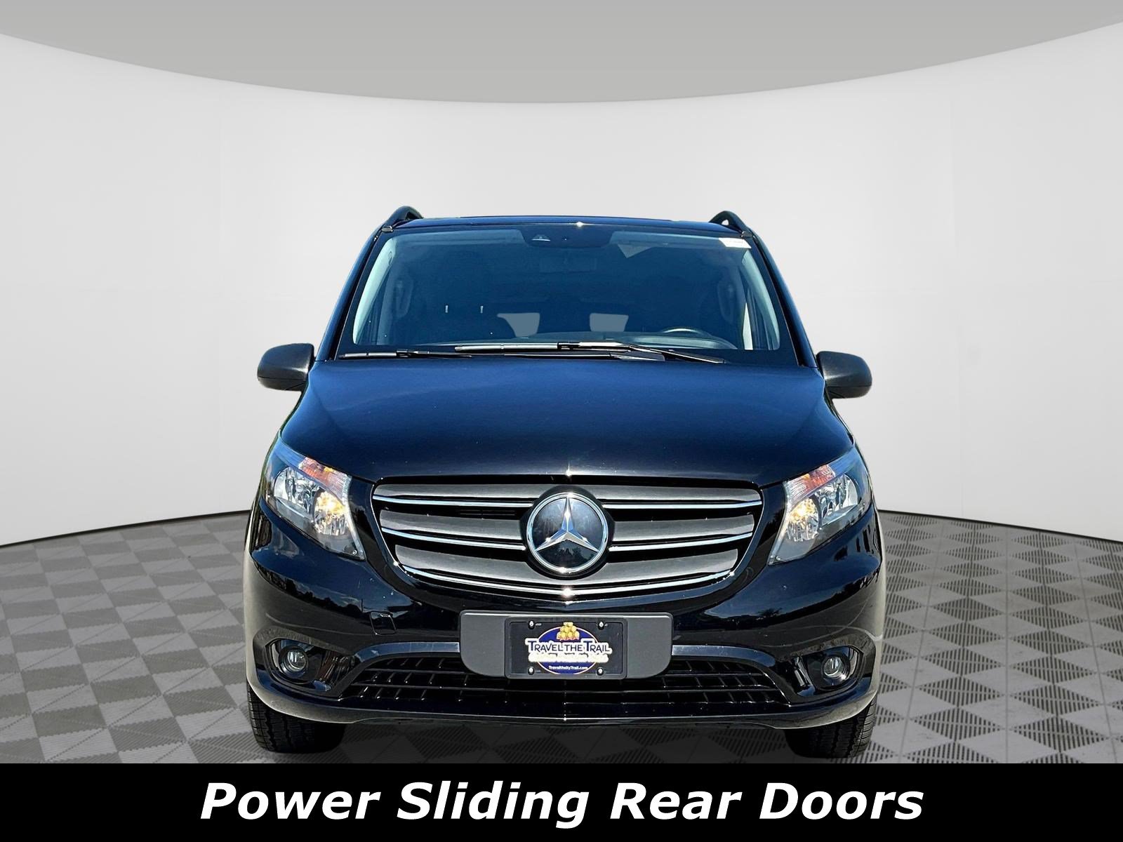 Used 2023 Mercedes-Benz Metris Passenger video 2