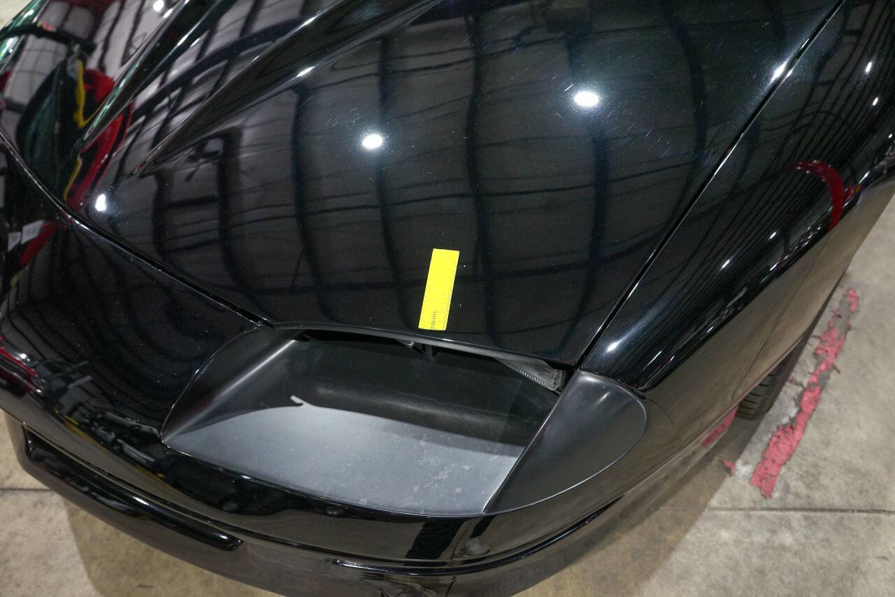 Used 1994 Chevrolet Camaro Z28 RWD image 28